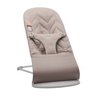 BabyBjorn - Balansoar Bliss Sand Gray cu aspect delicat de petala, tesatura matlasata, Culoare: Crem  - ExclusivMAG.ro