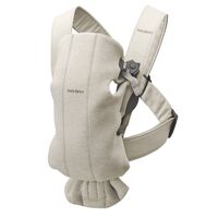 BabyBjorn - Marsupiu anatomic Mini, cu pozitii multiple de purtare, Light Beige, 3D Jersey, Culoare: Bej  - ExclusivMAG.ro
