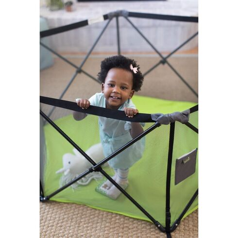 Summer Infant - Tarc portabil Pop ‘N’ Play,poza 2  - ExclusivMAG.ro Summer Infant - Tarc portabil Pop ‘N’ Play,poza 2