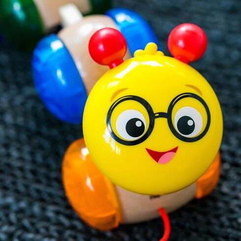 Jucarie din lemn Hape Inch Along Cal™ Baby Einstein,poza 5