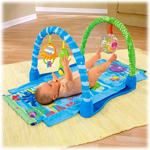 Centru activitati Ocean Wonders Kick & Crawl Gym - Fisher Price