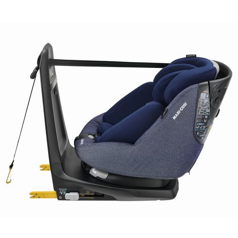 Scaun auto AxissFix Plus Maxi-Cosi Sparkling Blue, Culoare: Albastru, Grupa: 0-18kg (0 luni - 4 ani),poza 3  - ExclusivMAG.ro Scaun auto AxissFix Plus Maxi-Cosi Sparkling Blue, Culoare: Albastru, Grupa: 0-18kg (0 luni - 4 ani),poza 3