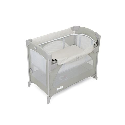 Patut pliant pentru cosleeping Joie Kubbie Wheat, Culoare: Gri deschis, Dimensiuni: 95x65,poza 6  - ExclusivMAG.ro Patut pliant pentru cosleeping Joie Kubbie Wheat, Culoare: Gri deschis, Dimensiuni: 95x65,poza 6