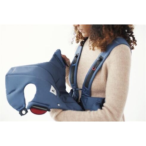 Marsupiu anatomic BabyBjorn Mini, cu pozitii multiple Vintage Indigo, Bumbac, Culoare: Albastru - poza 3 - ExclusivMAG.ro