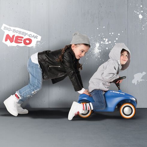 Masinuta de impins Big Bobby Car Neo blue, Culoare: Albastru - poza 5 - ExclusivMAG.ro