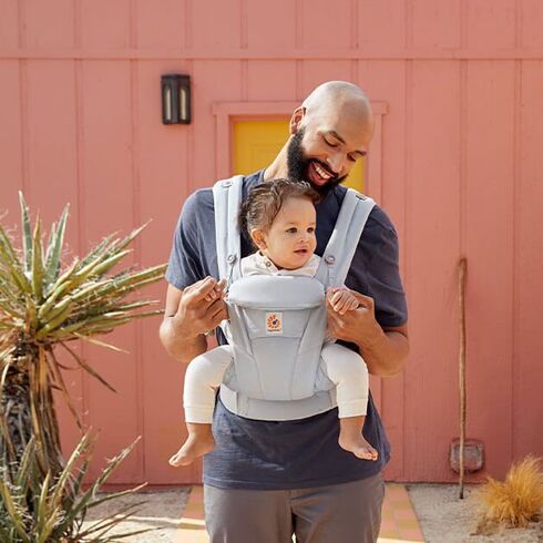 Marsupiu Ergobaby Omni Dream Pearl Grey, Culoare: Gri deschis - poza 4 - ExclusivMAG.ro