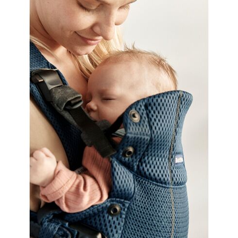 Marsupiu anatomic BabyBjorn cu multiple pozitii de purtare colectia Harmony, 3D Mesh, Navy Blue - Editie Limitata, Culoare: Albastru,poza 8