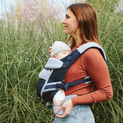 Marsupiu Ergobaby Adapt Cool Air Mesh Chambray,poza 3