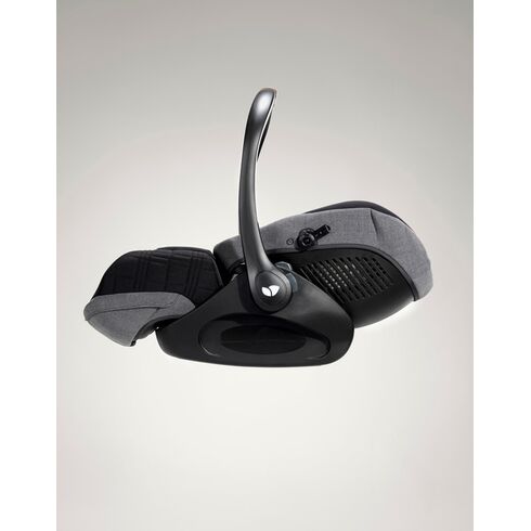 Scoica auto inclinabila Joie i-Size i-Level Recline Carbon, colectia Signature, nastere-85 cm, Culoare: Gri/Negru, Grupa: 0-13kg (0 luni - 12 luni) - poza 7 - ExclusivMAG.ro