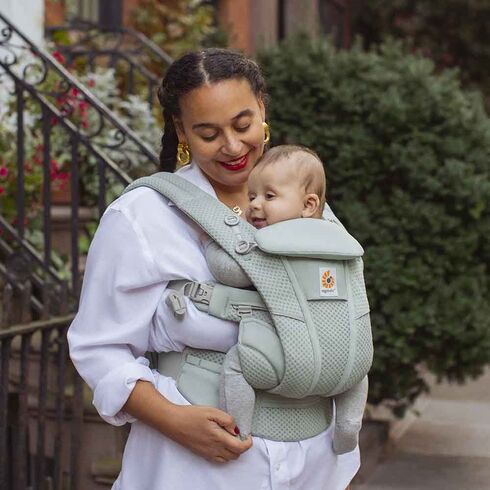 Marsupiu Ergobaby OMNI Breeze Sage Green, Culoare: Multicolor - poza 3 - ExclusivMAG.ro