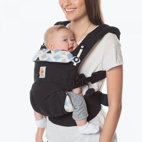 Marsupiu Omni 360 Triple Trinngles Ergobaby - poza 3 - ExclusivMAG.ro