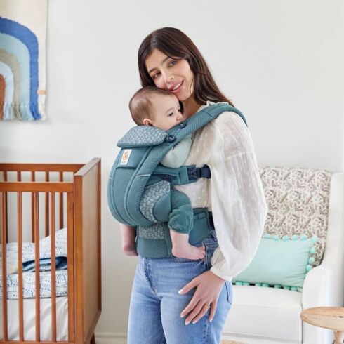 Marsupiu OMNI Breeze Ergobaby Twilight Blue Daisies, Culoare: Turcoaz - poza 3 - ExclusivMAG.ro