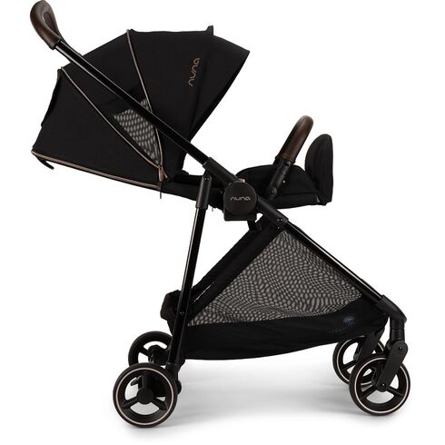 Carucior ultra-usor Nuna IXXA colectia Riveted, Culoare: Negru,poza 4  - ExclusivMAG.ro Carucior ultra-usor Nuna IXXA colectia Riveted, Culoare: Negru,poza 4
