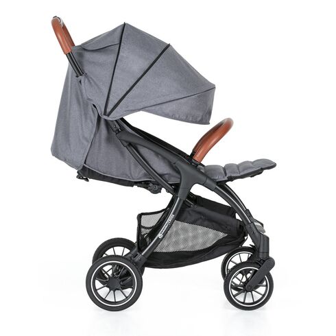 Carucior sport Petite&Mars Cross, Autopliabil, 6 luni+, pana la 22 kg, Gri, Culoare: Gri, Model: sport,poza 4  - ExclusivMAG.ro Carucior sport Petite&Mars Cross, Autopliabil, 6 luni+, pana la 22 kg, Gri, Culoare: Gri, Model: sport,poza 4