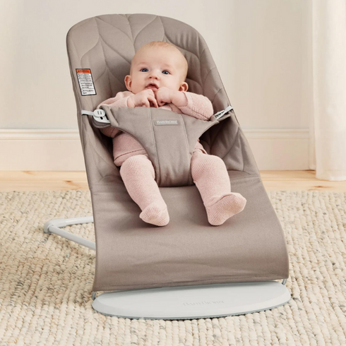 BabyBjorn - Balansoar Bliss Sand Gray cu aspect delicat de petala, tesatura matlasata, Culoare: Crem,poza 8