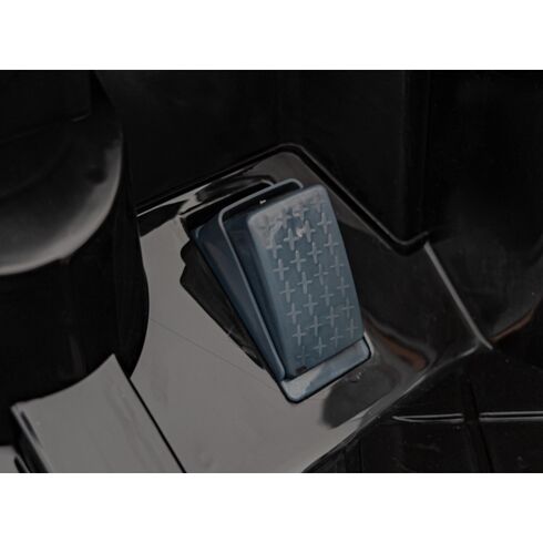 Masinuta electrica cu telecomanda MASERATI GHIBLI, roti EVA, scaun tapitat, putere 60W - Negru, Culoare: Negru, Capacitate acumulator: 12V,poza 9