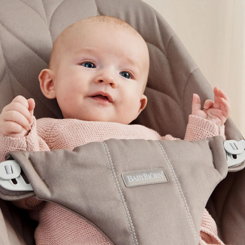 BabyBjorn - Balansoar Bliss Sand Gray cu aspect delicat de petala, tesatura matlasata, Culoare: Crem,poza 6