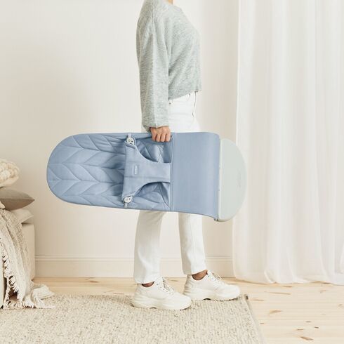 BabyBjorn - Balansoar Bliss Blue cu aspect delicat de petala, tesatura matlasata, Culoare: Albastru,poza 10