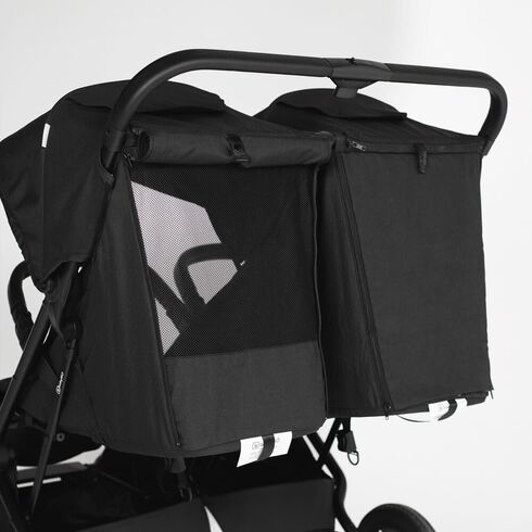 Carucior pliabil pentru gemeni BabyGo GoTwice, Black, Culoare: Negru, Model: gemeni,poza 4  - ExclusivMAG.ro Carucior pliabil pentru gemeni BabyGo GoTwice, Black, Culoare: Negru, Model: gemeni,poza 4