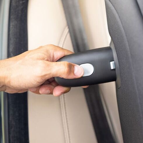 Graco - Scaun auto Turn2Me Grow Iron, 40-125 cm, certificat R129, Culoare: Gri/Negru, Grupa: 0-25kg (0 luni - 7 ani),poza 8  - ExclusivMAG.ro Graco - Scaun auto Turn2Me Grow Iron, 40-125 cm, certificat R129, Culoare: Gri/Negru, Grupa: 0-25kg (0 luni - 7 ani),poza 8