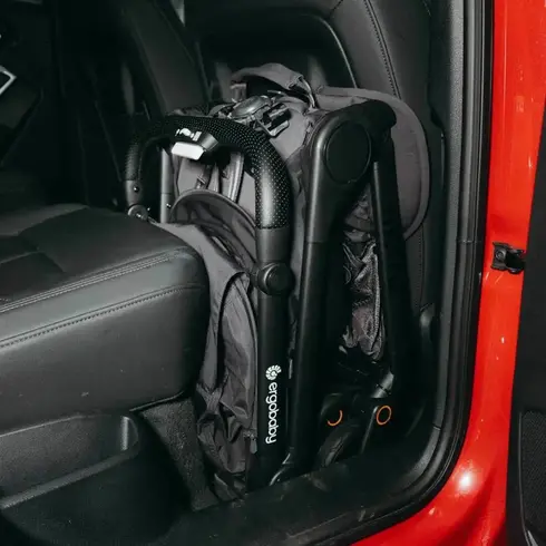 Metro 3 Carucior Ergobaby Compact Onyx Black, Culoare: Negru, Model: sport,poza 4