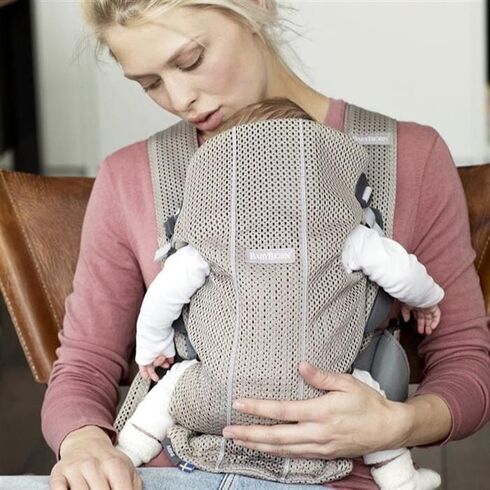 BabyBjorn - Marsupiu anatomic Mini, cu pozitii multiple de purtare, Greige, 3D Mesh, Culoare: Multicolor,poza 4