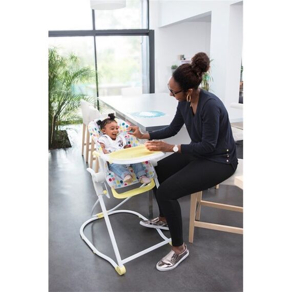 Scaun de masa compact Yellow - Badabulle - poza 7 - ExclusivMAG.ro
