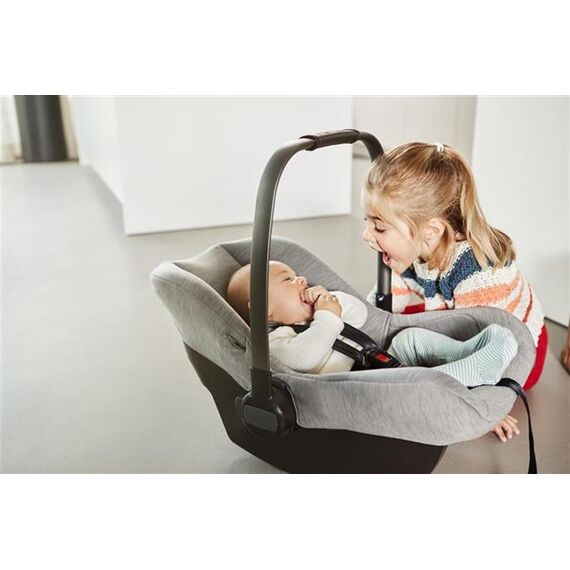 Scoica auto Nuna Pipa Lite Ebony + baza isofix, 0-13 kg, Culoare: Negru, Grupa: 0-13kg (0 luni - 12 luni) - poza 2 - ExclusivMAG.ro
