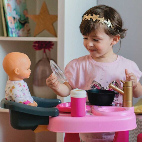 Centru de ingrijire pentru papusi Smoby Baby Nurse Doll`s Play Center roz cu 23 accesorii - poza 8 - ExclusivMAG.ro