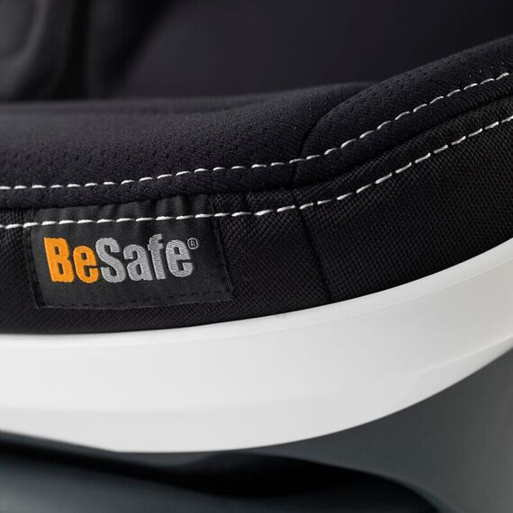 Scaun auto BeSafe iZi Flex Fix i-Size Premium Black, Culoare: Multicolor, Grupa: 15-36kg (4 ani - 12 ani) - poza 4 - ExclusivMAG.ro