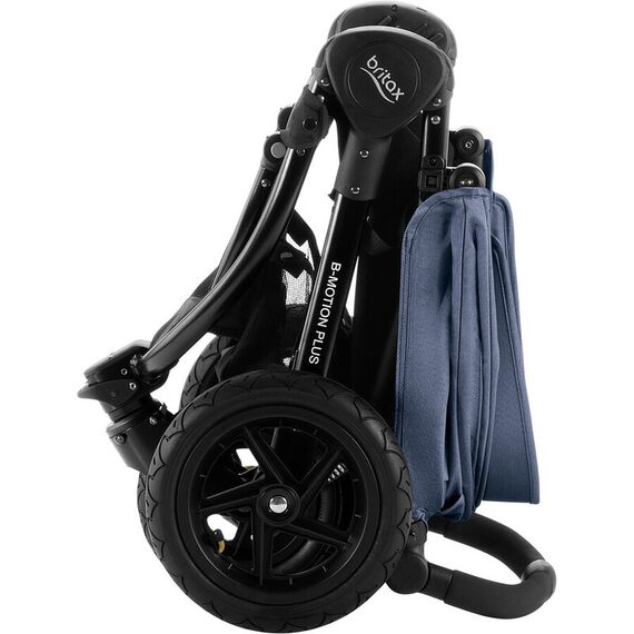 Carucior B-motion 3 PLUS New Cosmos black Britax 2019 - poza 6 - ExclusivMAG.ro