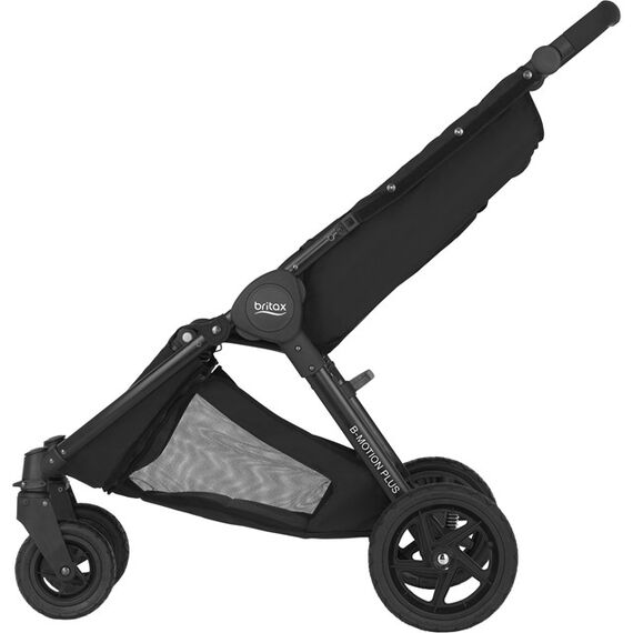 Carucior B-Motion 4 PLUS Cosmos Black Britax - poza 2 - ExclusivMAG.ro