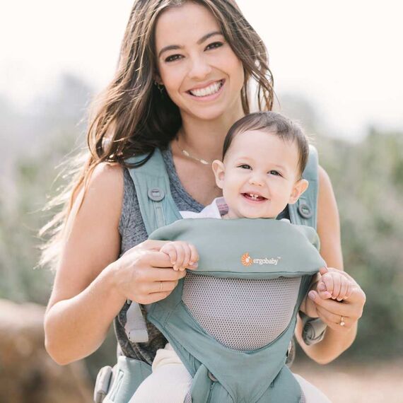 Marsupiu Ergobaby 4 Pozitii 360 Cool Air Mesh Sea Mist - poza 3 - ExclusivMAG.ro