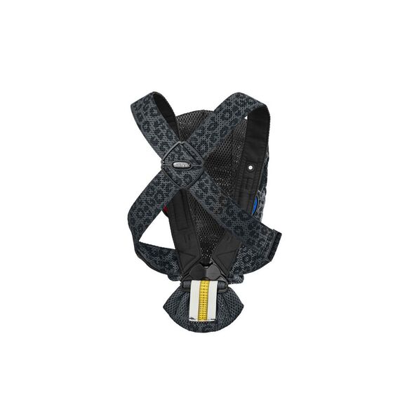 Marsupiu anatomic BabyBjorn Mini Anthracite/Leopard 3D Mesh - Editie Limitata - poza 4 - ExclusivMAG.ro