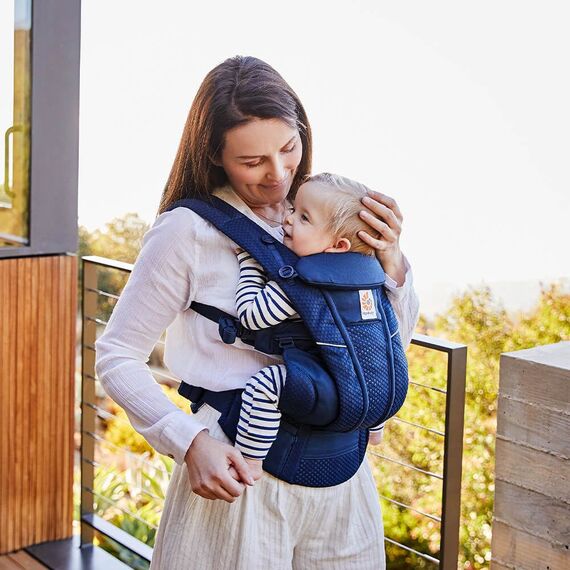 Marsupiu OMNI Breeze Midnight Blue Ergobaby, Culoare: Albastru - poza 5 - ExclusivMAG.ro