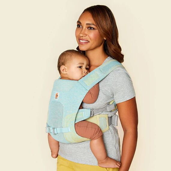 Marsupiu Ergobaby Aerloom Sunburst, Culoare: Blue - poza 4 - ExclusivMAG.ro