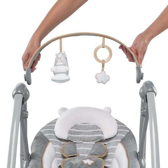 Leagan portabil Swing 'n Go Portable Swing™ Ingenuity Bella Teddy™ - poza 6 - ExclusivMAG.ro