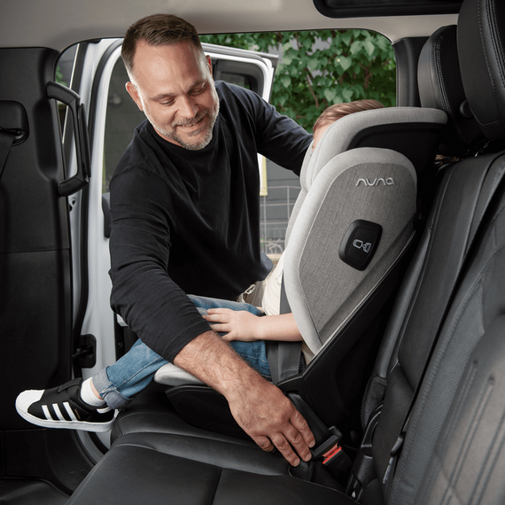 Scaun auto i-Size AACE lx Caviar Nuna, 100-150 cm, Culoare: Negru, Grupa: 15-36kg (4 ani - 12 ani) - poza 11 - ExclusivMAG.ro