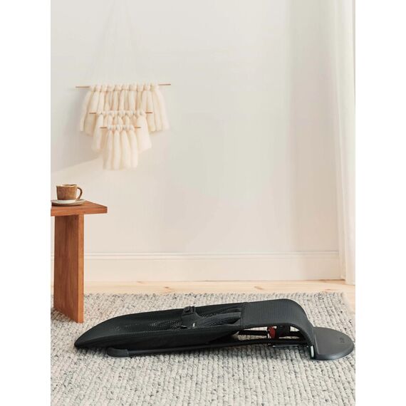 Balansoar BabyBjorn Bliss Black, Mesh, Culoare: Negru - poza 5 - ExclusivMAG.ro