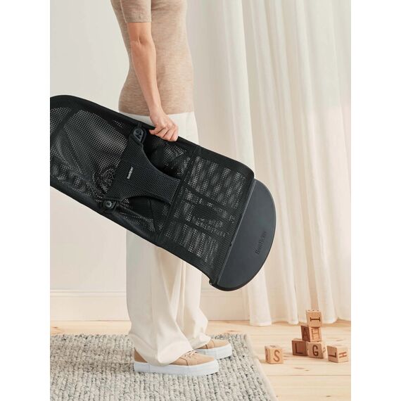 Balansoar BabyBjorn Bliss Black, Mesh, Culoare: Negru - poza 6 - ExclusivMAG.ro