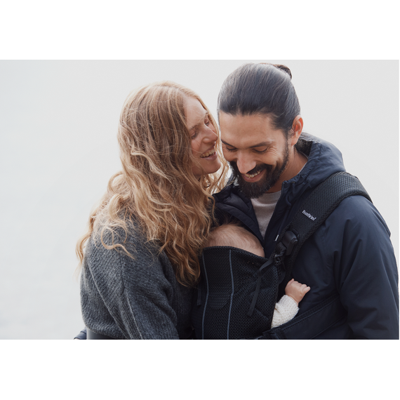 Marsupiu Anatomic Babybjorn One Air - Black, 3D Mesh, Culoare: Negru - poza 3 - ExclusivMAG.ro