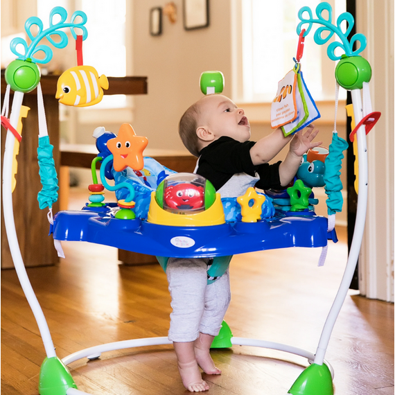 Centru de activitati Neptune's Ocean Discovery Jumper™ Baby Einstein - poza 2 - ExclusivMAG.ro