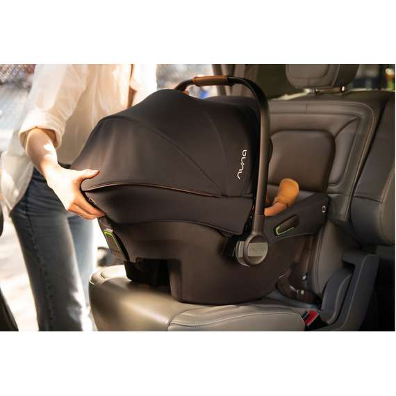 Scoica auto cu ISOFIX integrat Nuna PIPA urbn Caviar, nastere - 75 cm, testata inclusiv la impact lateral, conform ECE R129, Culoare: Negru, Grupa: 0-13kg (0 luni - 12 luni) - poza 9 - ExclusivMAG.ro
