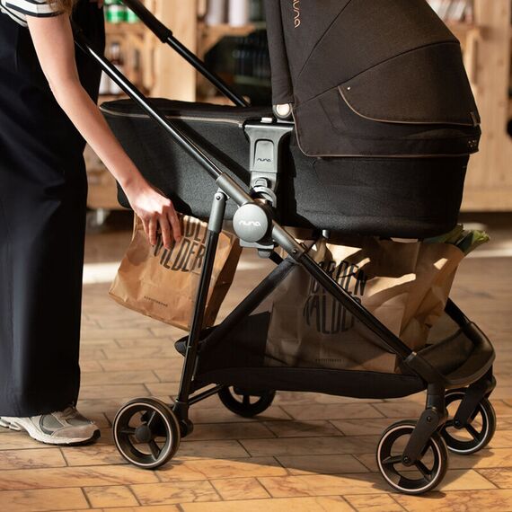 Carucior ultra-usor Nuna IXXA colectia Riveted, Culoare: Negru - poza 12 - ExclusivMAG.ro