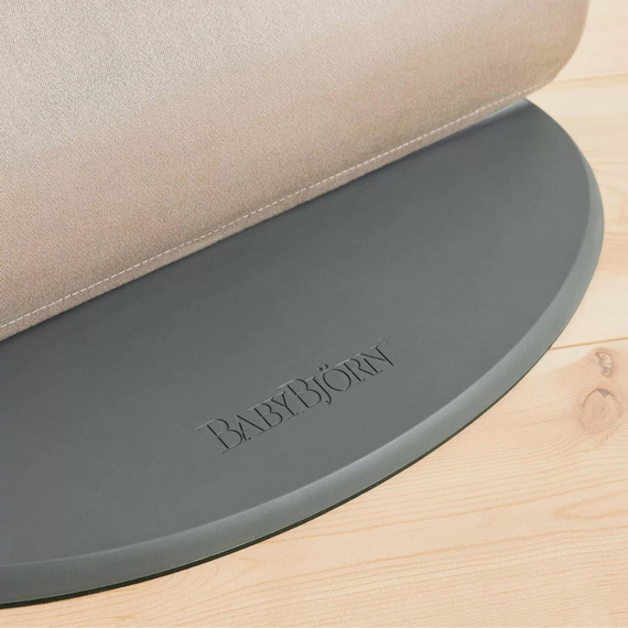 BabyBjorn - Balansoar Bliss Sand Grey din tesatura matlasata cu aspect Clasic, Culoare: Bej - poza 2 - ExclusivMAG.ro