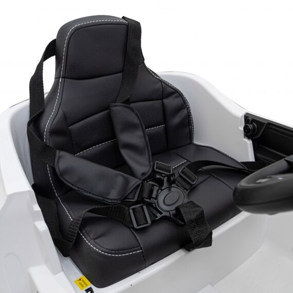 Masinuta electrica cu telecomanda MERCEDES BENZ AMG EQA, roti EVA, scaun tapitat, 101x69x53 cm, putere 70W - Alb, Culoare: Alb, Capacitate acumulator: 12V - poza 4 - ExclusivMAG.ro