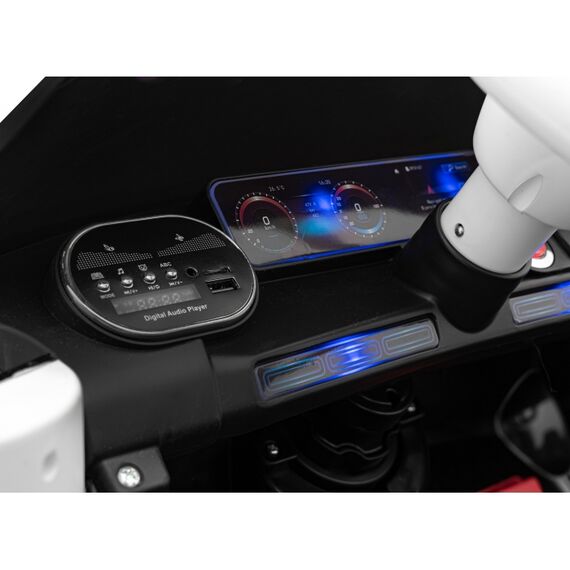 Masinuta electrica cu telecomanda MERCEDES BENZ AMG EQA, roti EVA, scaun tapitat, 101x69x53 cm, putere 70W - Negru, Culoare: Negru, Capacitate acumulator: 12V - poza 7 - ExclusivMAG.ro