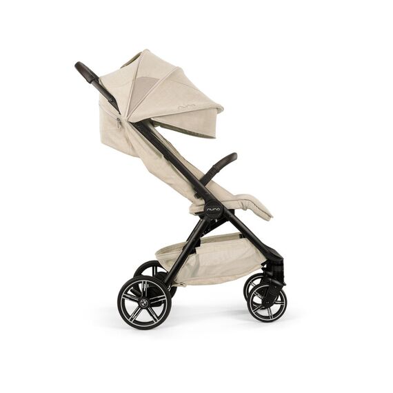 Nuna x BMW - Carucior ultracompact cu pliere automata TRVL lx, bej Mica - poza 4 - ExclusivMAG.ro