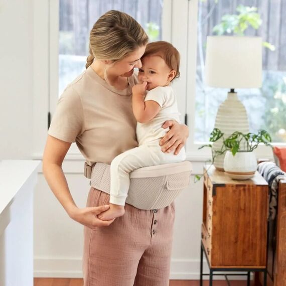 Marsupiu Alta Hip Ergobaby, 4 luni - 4 ani , 5.5-20.4 kg, Natural Beige, Culoare: Bej - poza 3 - ExclusivMAG.ro
